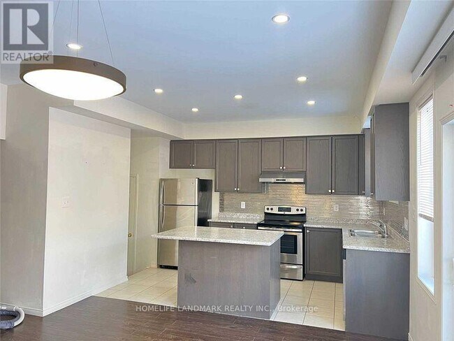 Photo - 45 Headon Ave