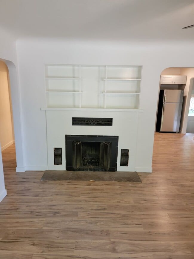 Photo - 3 Bed 2 Bath Home