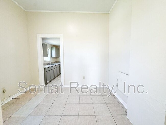 Photo - 2215 N Galvez St