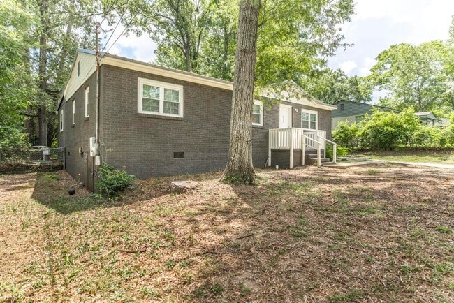 Photo - 312 Johns Rd