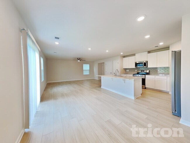 1426 Penrith Ct