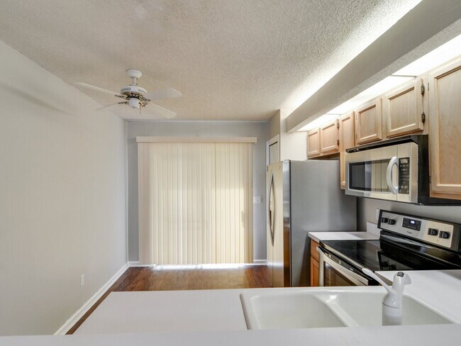 Photo - 9540 Glenn Abbey Way