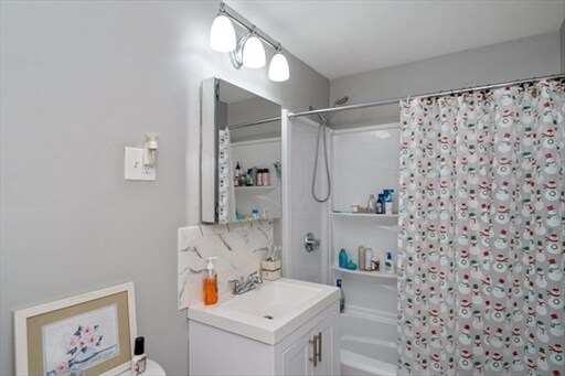 Photo - 12 Dalrymple St Unidad 12 Dalrymple St#3B,