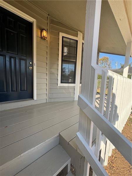 Photo - 4392 Gravitt Pl NW