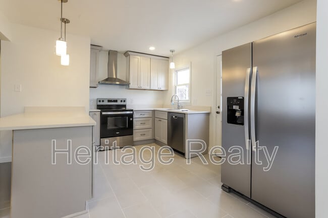 Photo - 921 Shamrock Ave