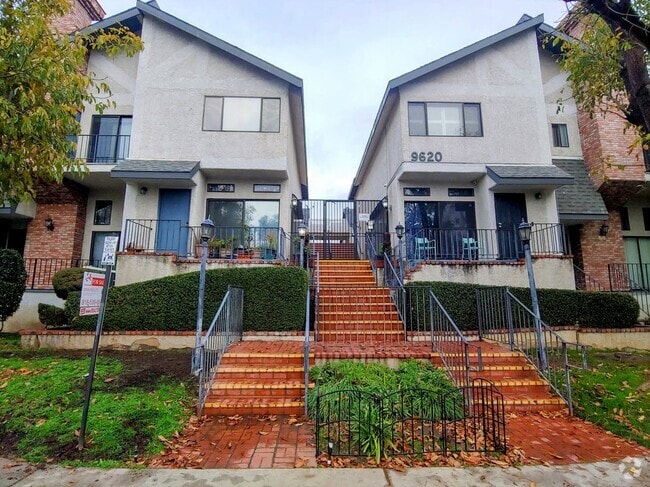 Building Photo - 9620 Sepulveda Blvd Rental