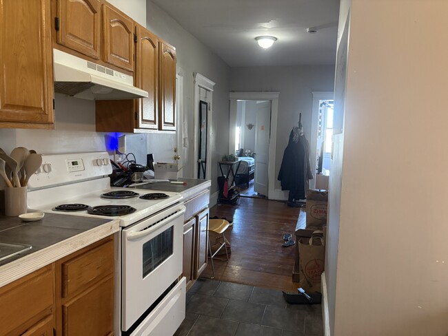 Photo - 1050 Commonwealth Ave
