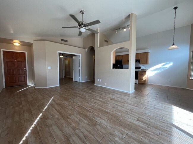 Photo - 2 BEDROOM PLUS DEN NEAR ARROWHEAD SHOPS
