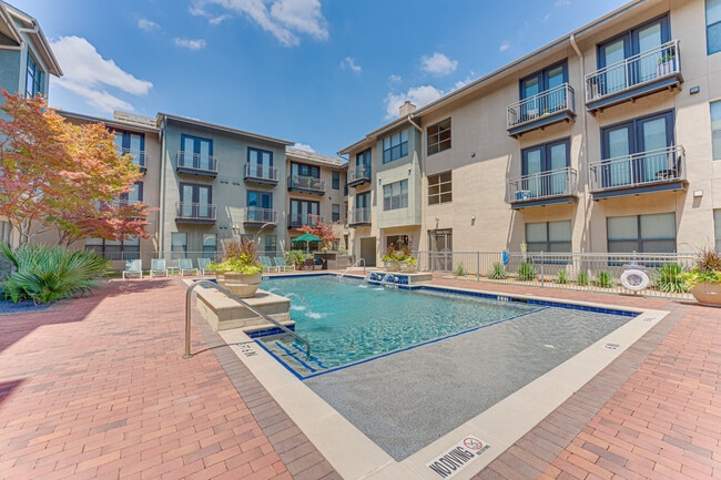 Building Photo - The Barton