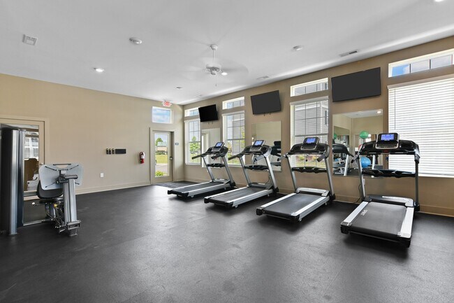 Photo - Lakeside Village