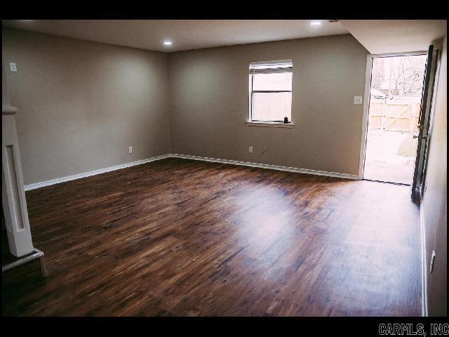 Photo - 408 W 4th St