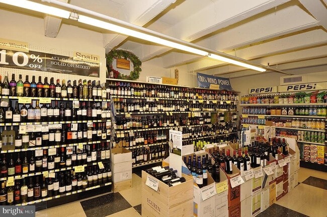 Photo - 10500 Rockville Pike Unit 914