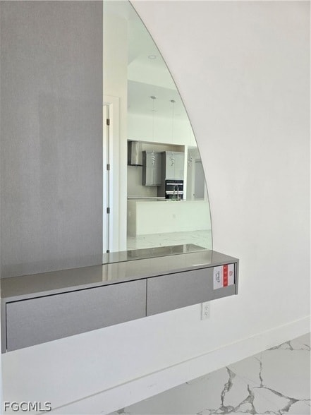 Photo - 3313 8th St W