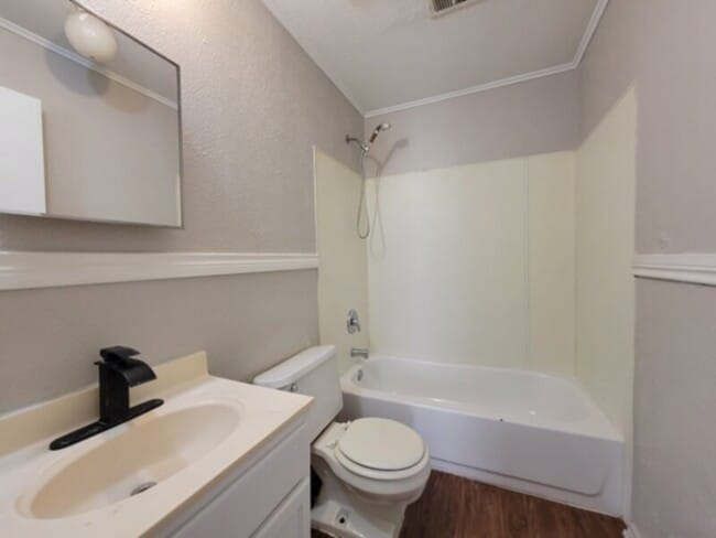 Photo - 1552 Cheyenne Rd