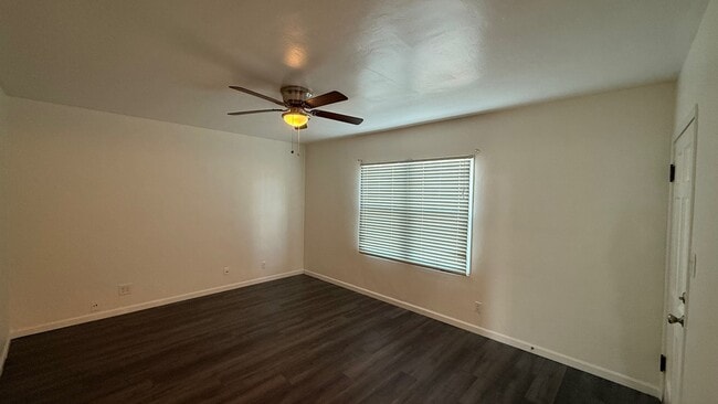 Photo - 605 E Tulare Ave