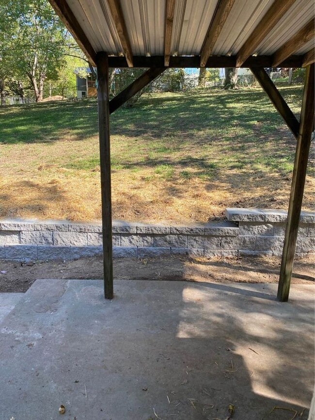 Photo - 2 bed/1 bath house for rent