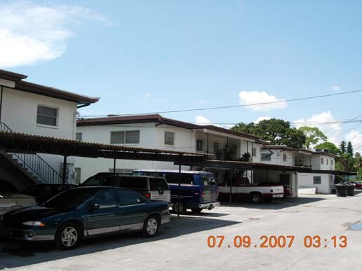 Photo - Lakeside Manor