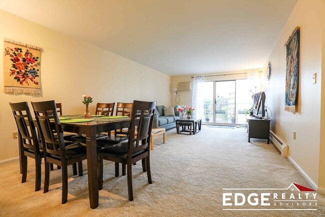 Photo - 131 Coolidge Ave Unit 522