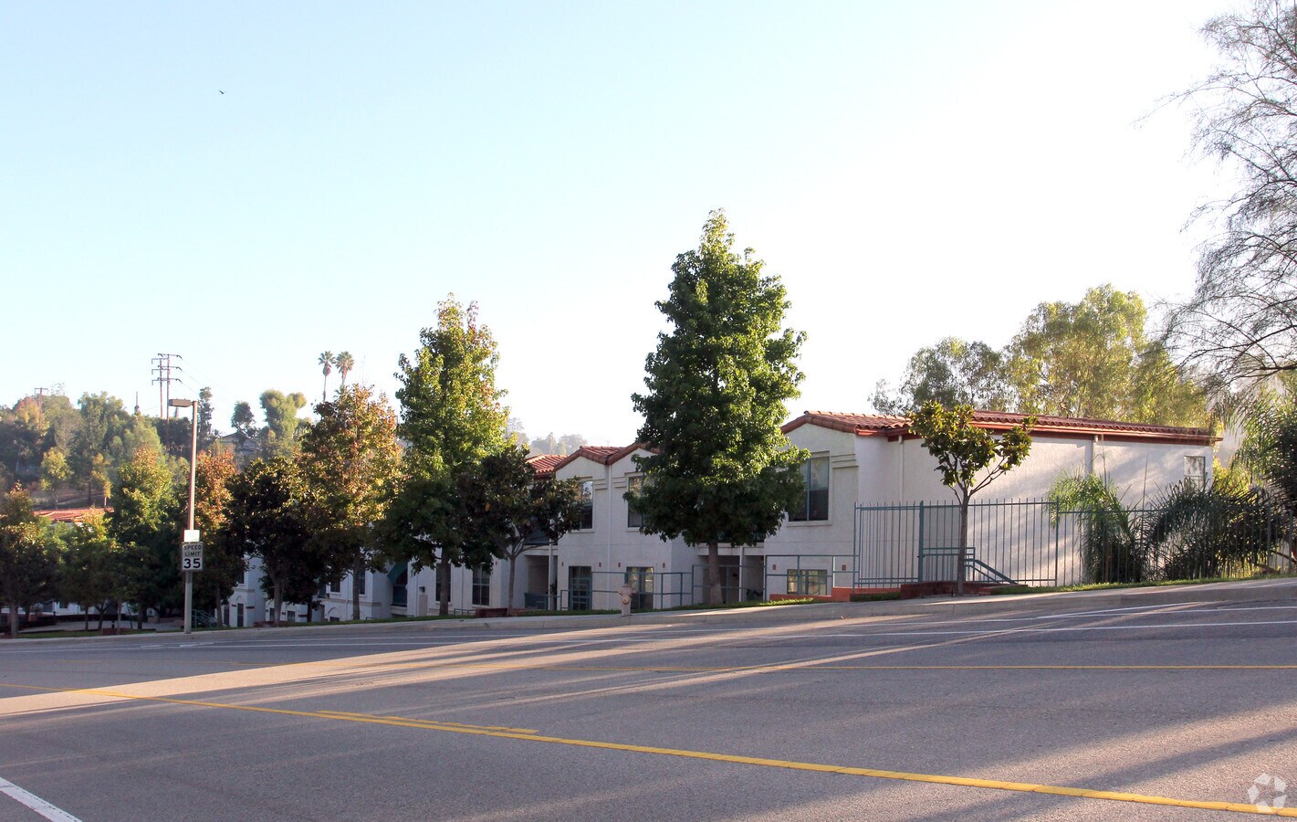 Photo - TELACU Vista Del Sol