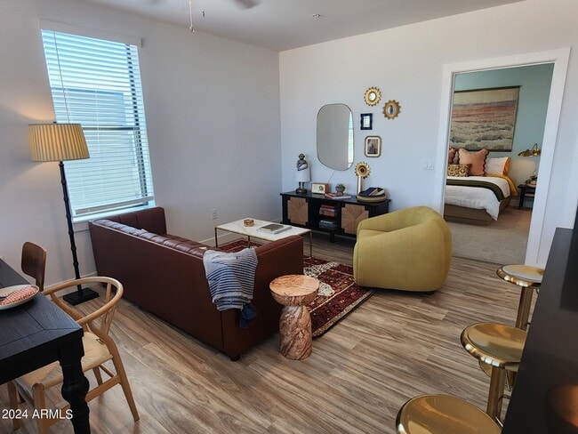 Photo - 1727 E Pecos Rd Unit B4