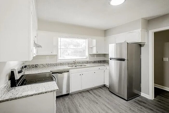 Photo - 3225 Mustang Dr