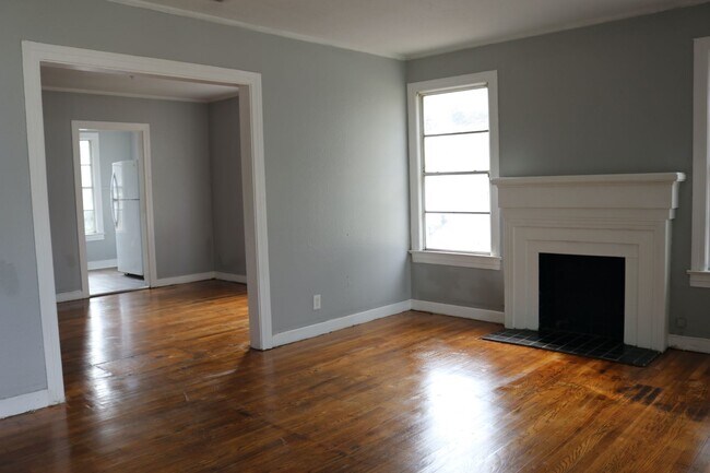 Photo - 2 Bedroom 1 Bathroom house In the Highland Historic District area