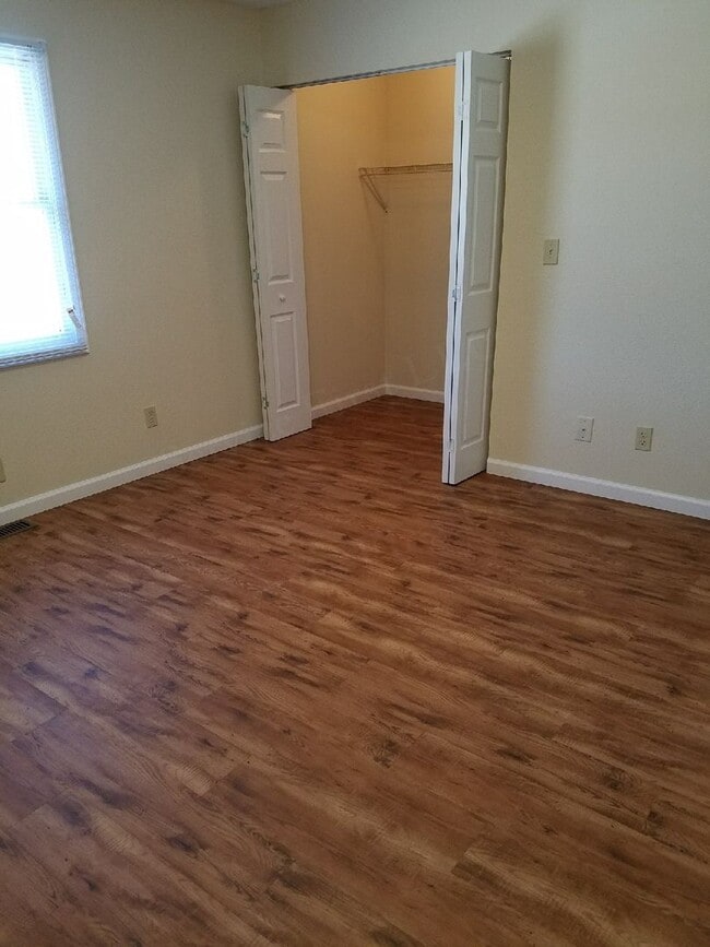 Photo - Dexter Grant Townhouses Unit 08