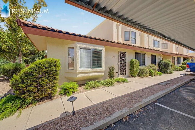Building Photo - Charming 2-beds, 1-baths townhome unit in the peaceful high-desert foothills of Tanque Verde!