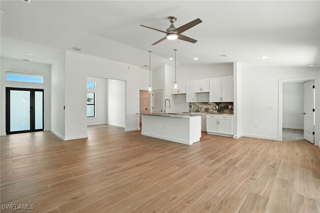 Photo - 2607 38th St SW