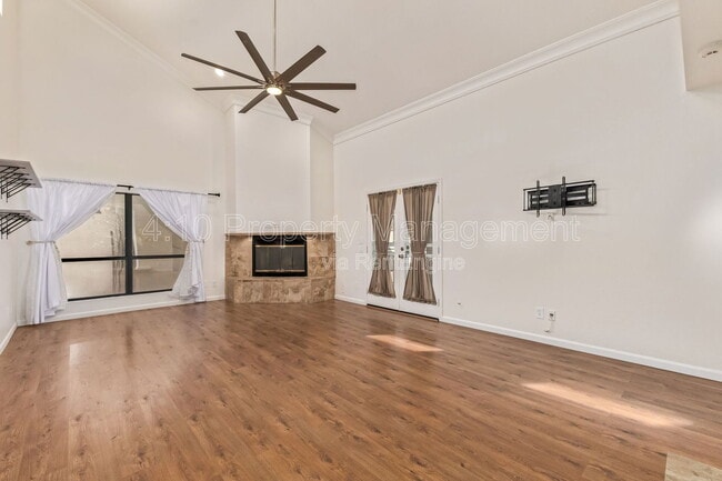 Photo - 1301 W Rio Salado Pkwy