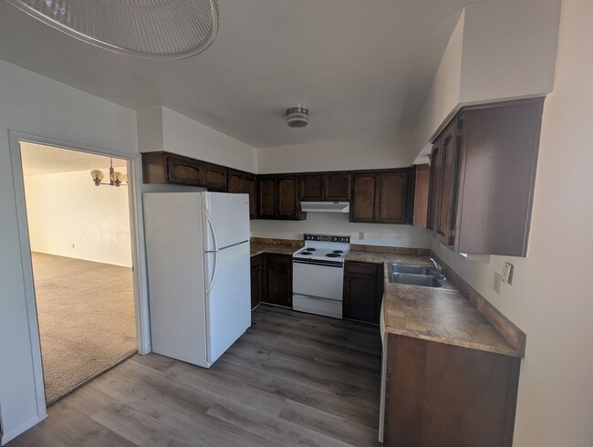 Photo - R317 Unit R317A