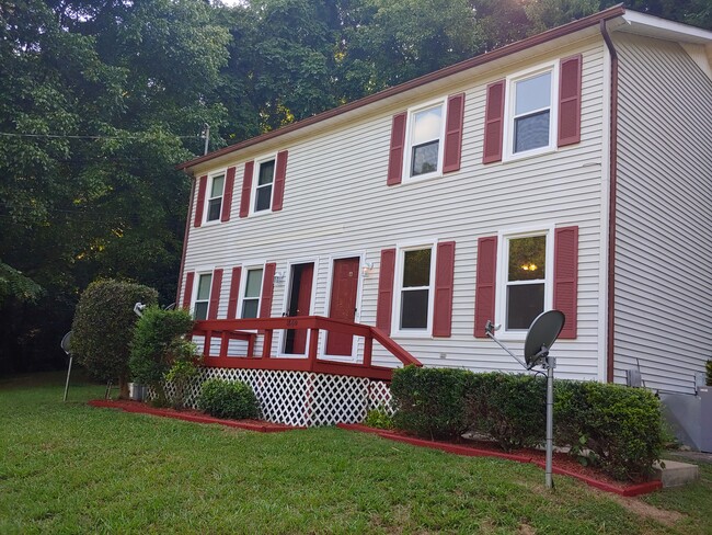 Photo - 1860 Lowe St Unit 1860 Lowe St. Apt. A