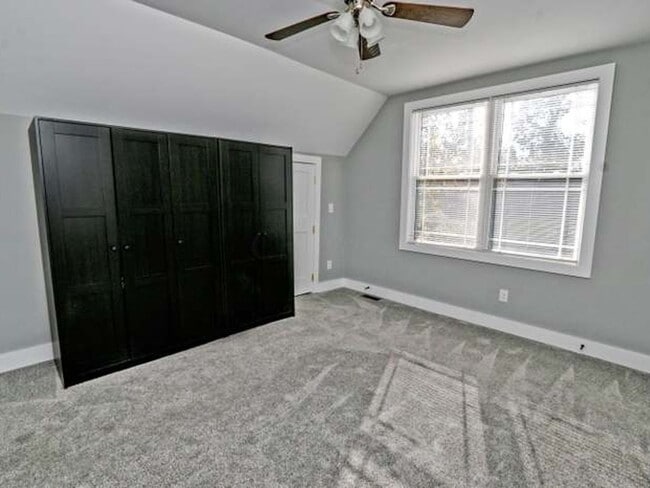 Photo - 1576 Greenway Ave