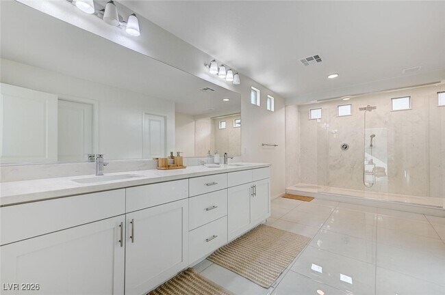 Photo - 6723 Tangled Vines Ave