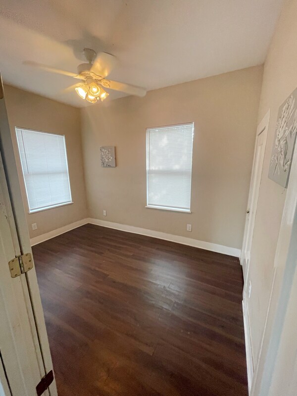 Photo - 1425 Quintana Rd