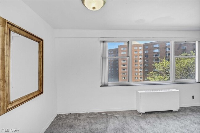 Photo - 11850 Edgewater Dr Unit 619