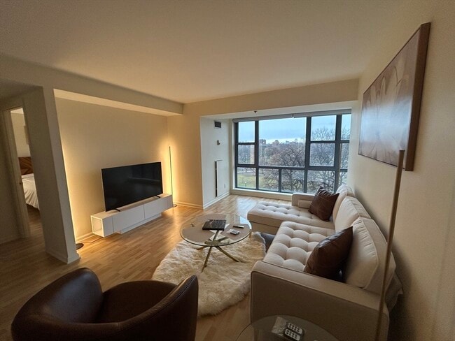 Photo - 170 Tremont St Unit 703