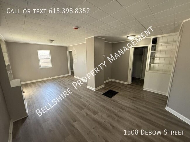 Photo - 1508 Debow St