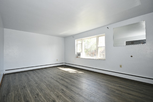 Photo - 2236 Brownsville Rd