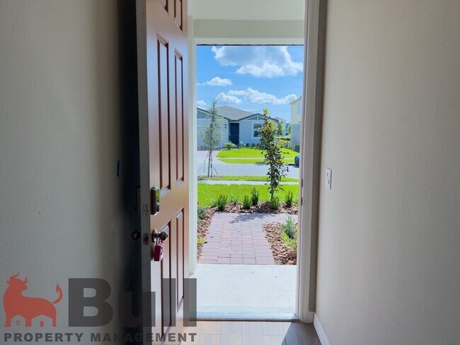 Photo - 590 Amadoras Wy