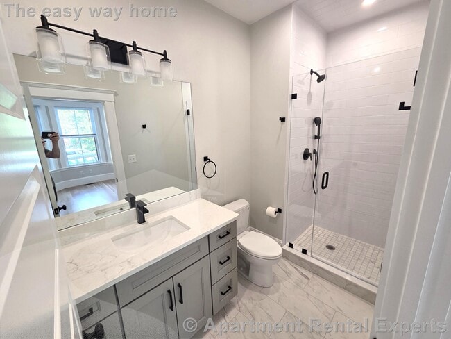 Photo - 170 Webster Ave