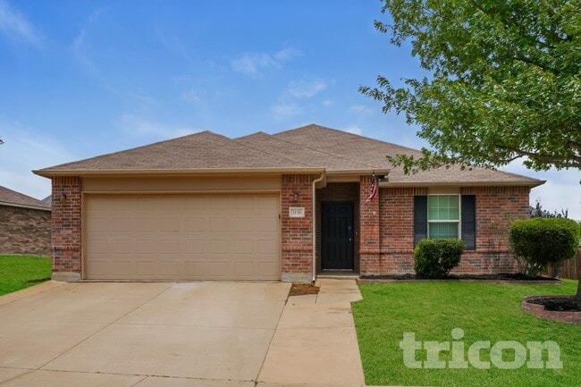 Building Photo - 1136 Foxglove Ln