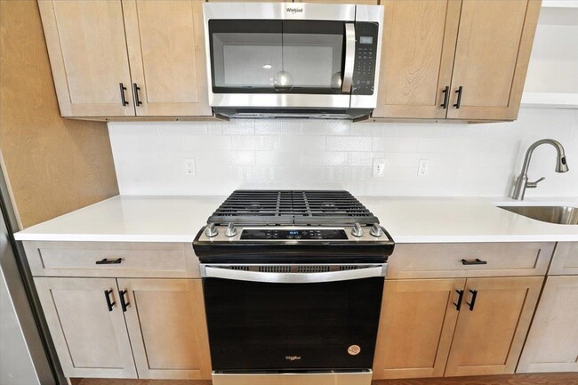 Photo - 440 N Ave E Unit 3C