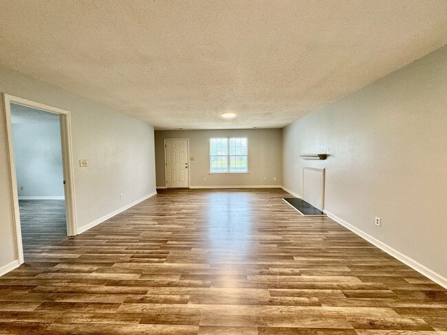 Photo - 4 Bedrooms/2 Bath Ranch Home!