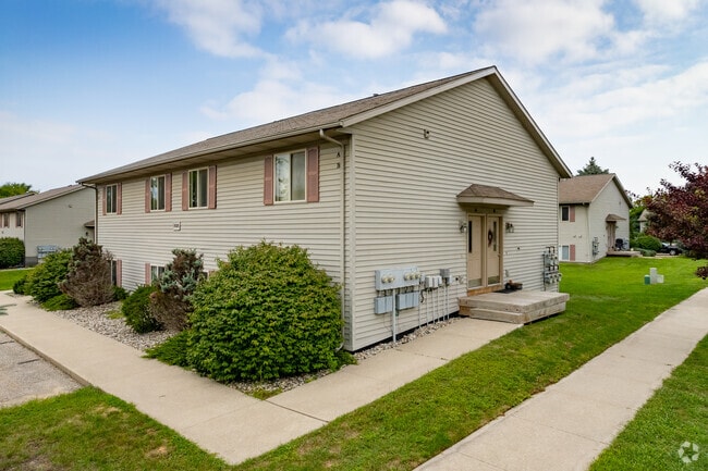 Photo - Woodside Apartments