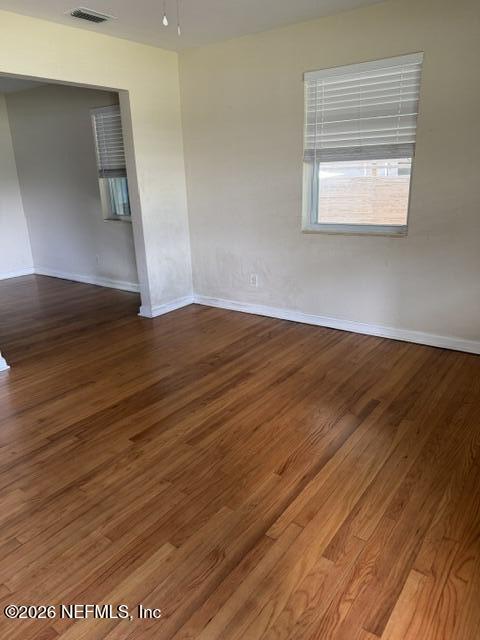 Photo - 2404 Red Oak Dr