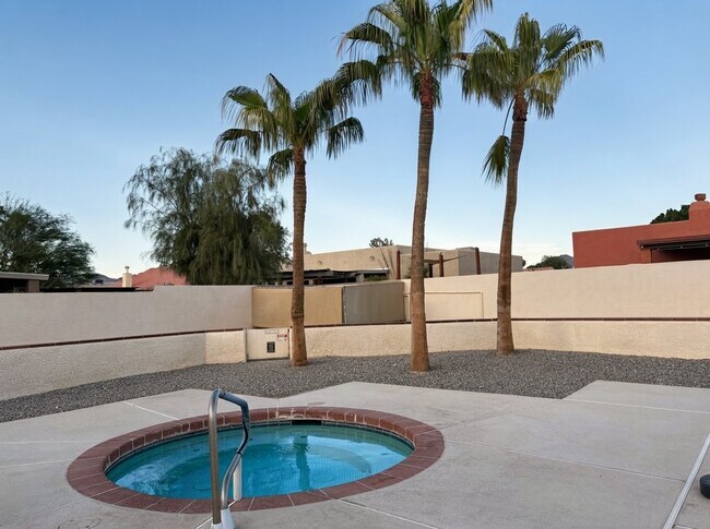 10177 S Del Rey Dr