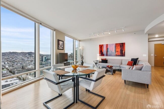 Photo - 425 1st St Unit 3903