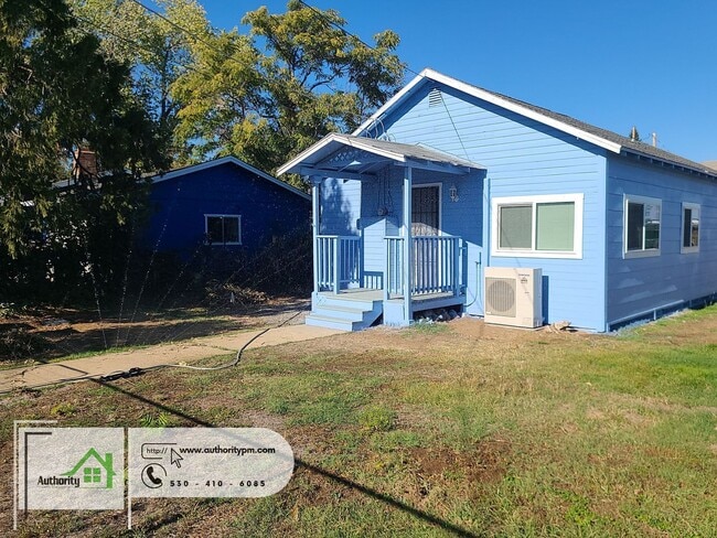 Photo - 2841 Church St