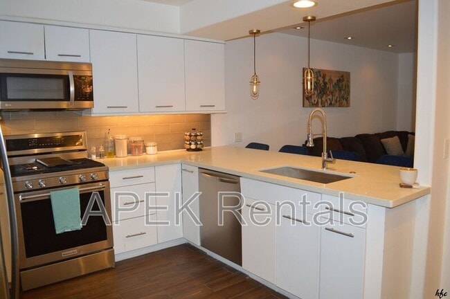 Photo - 1925 N Vía Miraleste